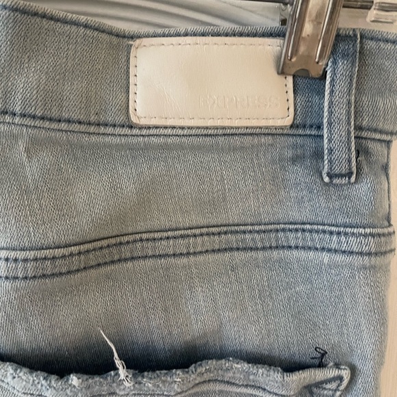 Distressed skinny high rise jeans from Express - Picture 11 of 13